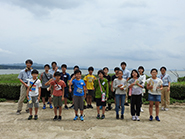 宍道湖岸前で集合写真